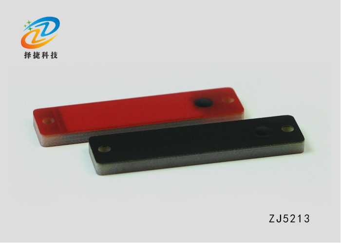 PCB超高頻抗金屬標(biāo)簽ZJ5213實拍展示圖